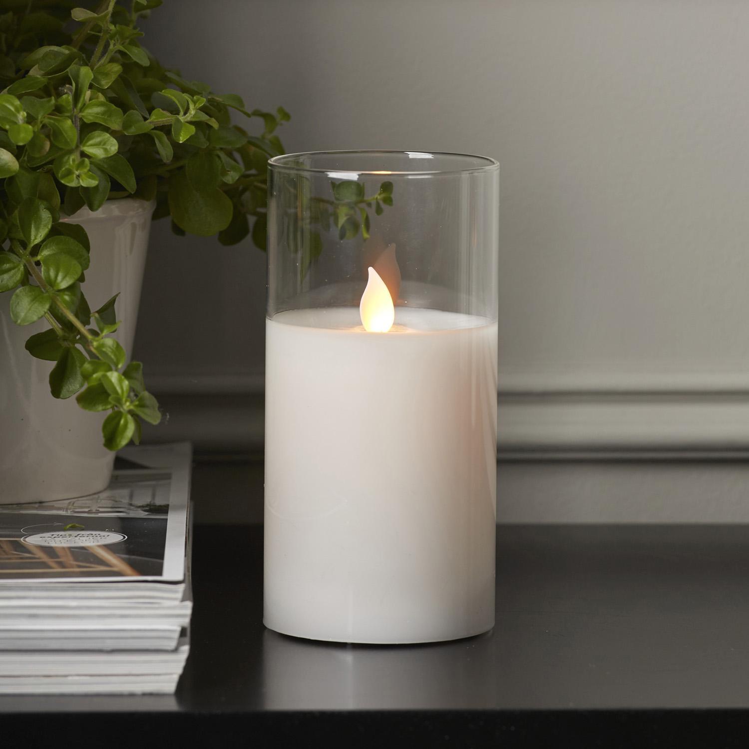 Свеча светильник LED столбик d7,5х15см мерцающая белая в прозрачной колбе батарейки 2хАА 6ч таймер выключатель indoor