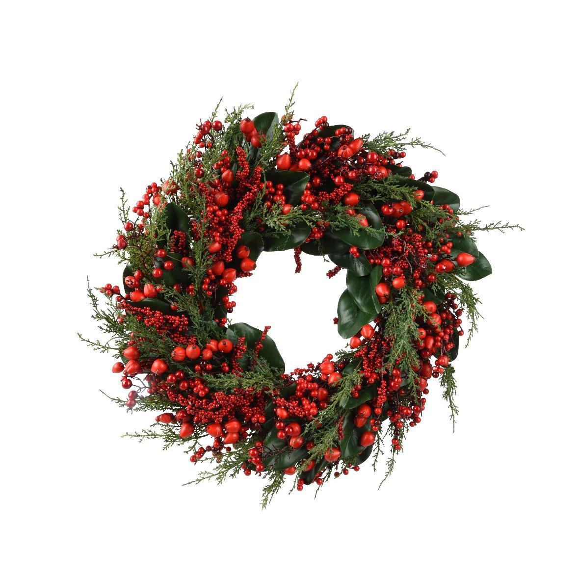 Венок еловый  d60см зеленый с красными ягодами и зелеными листьями