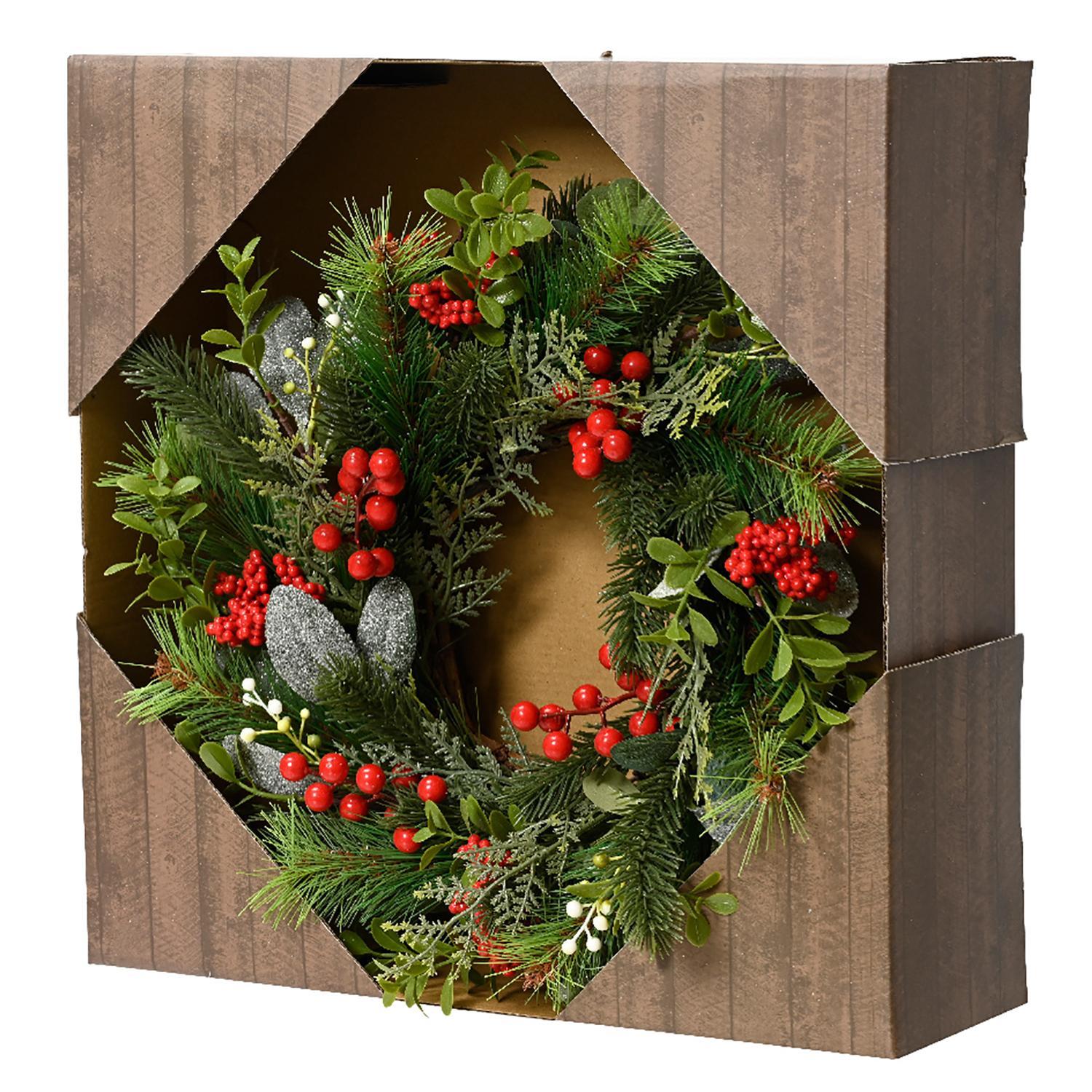 Венок еловый  d40см зеленый с красными ягодами и эвкалиптовыми листьями 12см indoor