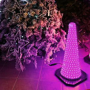 Декорация электр  Конус светящийся розовый  (564-06)