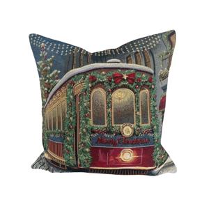 Наволочка Новогодний трамвай 45х45см гобелен с золотистым люрексом  KISS6288
