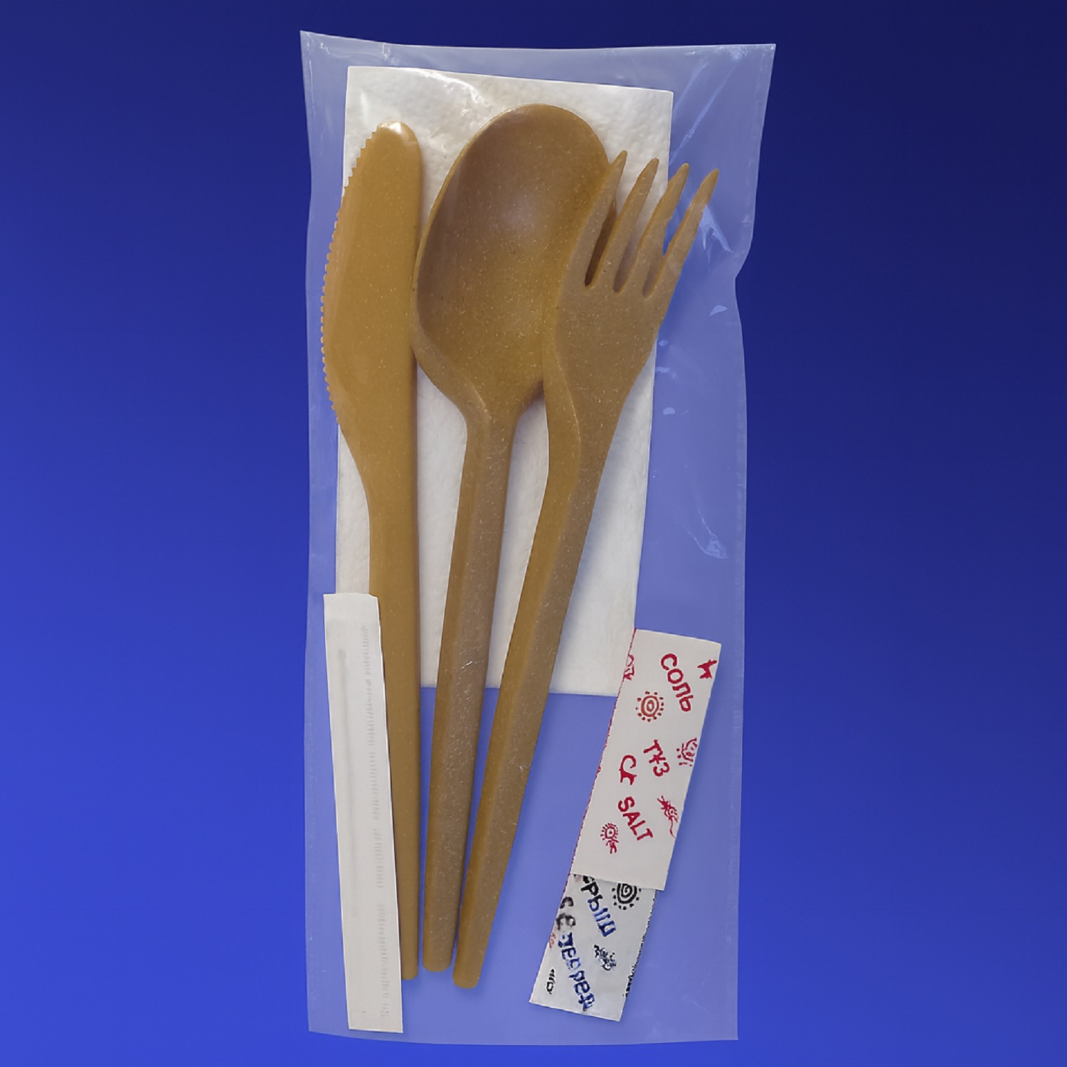 Ланч - набор -вилка, ложка, нож из древ  волокно, зубочистка, соль, перец  7 в 1